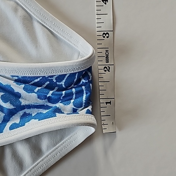 Lululemon Bikini Bottoms - Picture 6 of 7